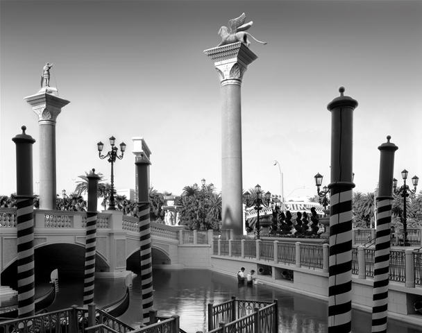 Photography and Labor 09