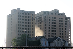 issue 20: September 2015 thumbnail